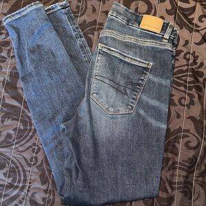 American Eagle Outfitters Classic Blue Jeans